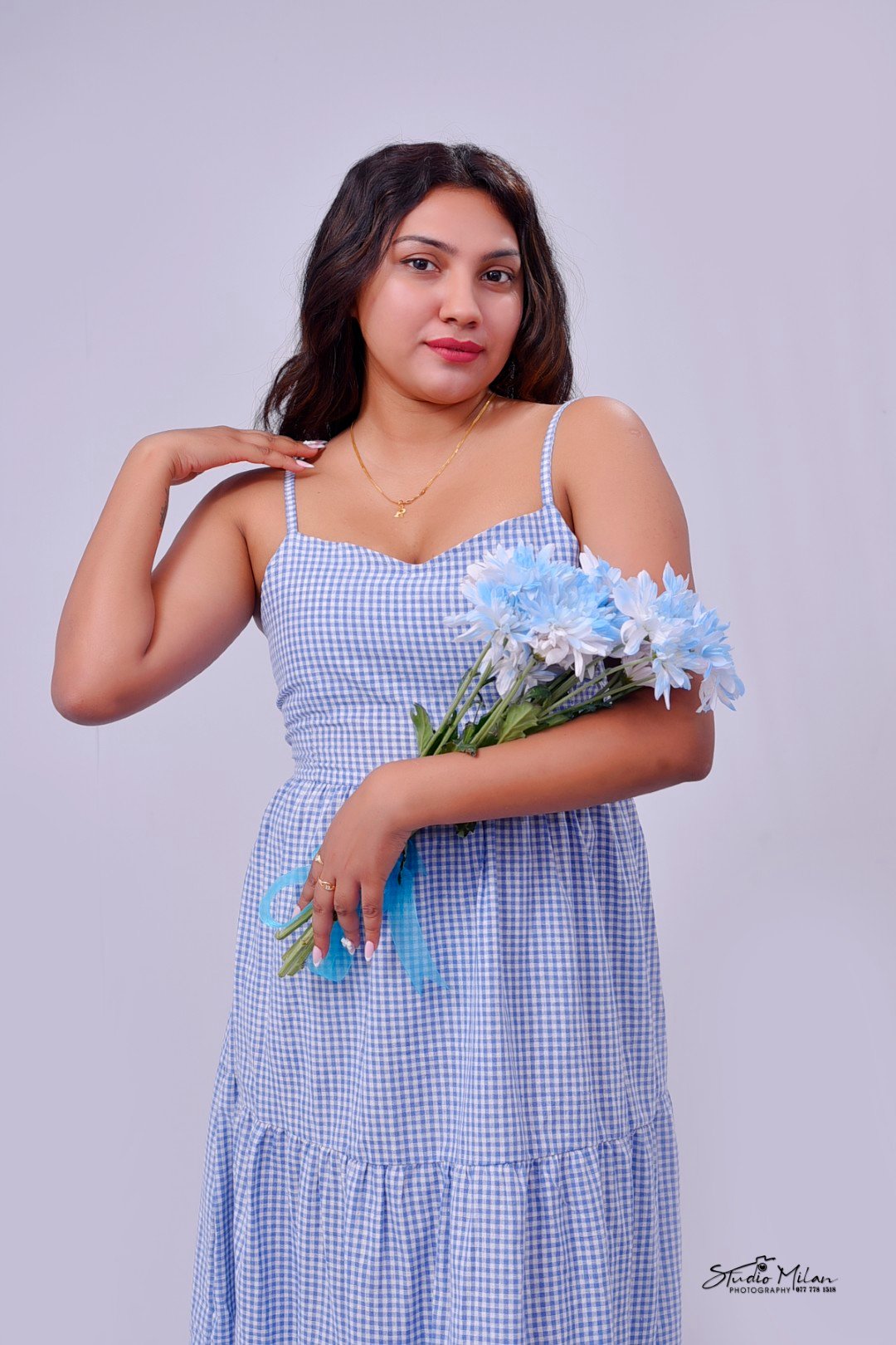 Professional Portrait Photography by Studio Milan – Modern, Artistic & Confident