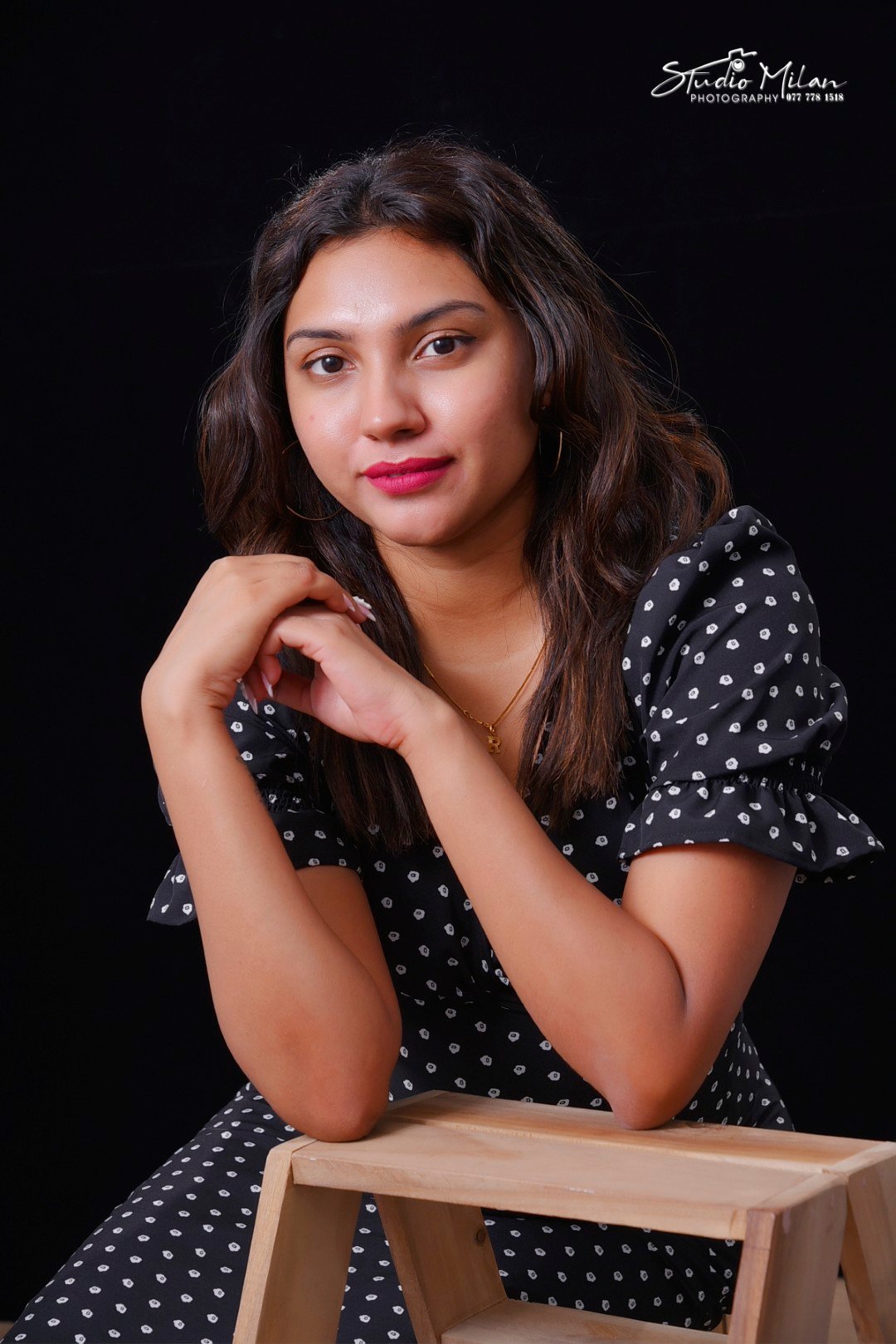 Professional Portrait Photography by Studio Milan – Modern, Artistic & Confident