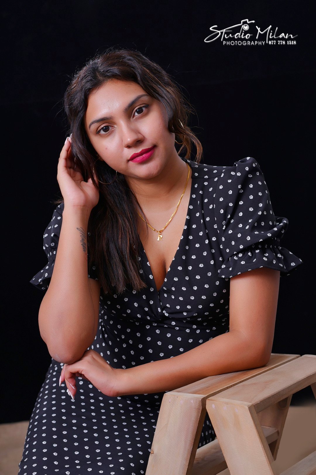 Professional Portrait Photography by Studio Milan – Modern, Artistic & Confident