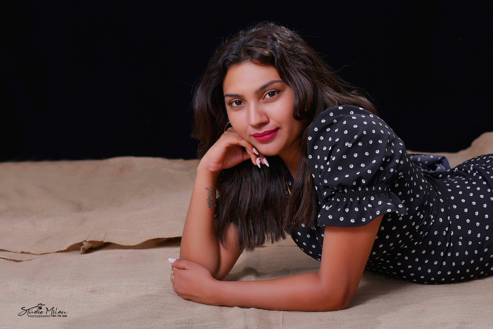 Professional Portrait Photography by Studio Milan – Modern, Artistic & Confident