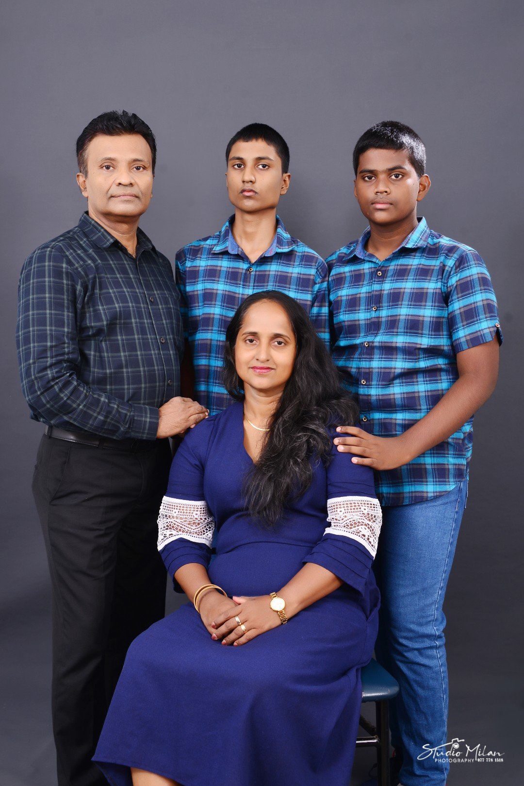 Family Photography in Sri Lanka – Heartfelt Portraits by Studio Milan